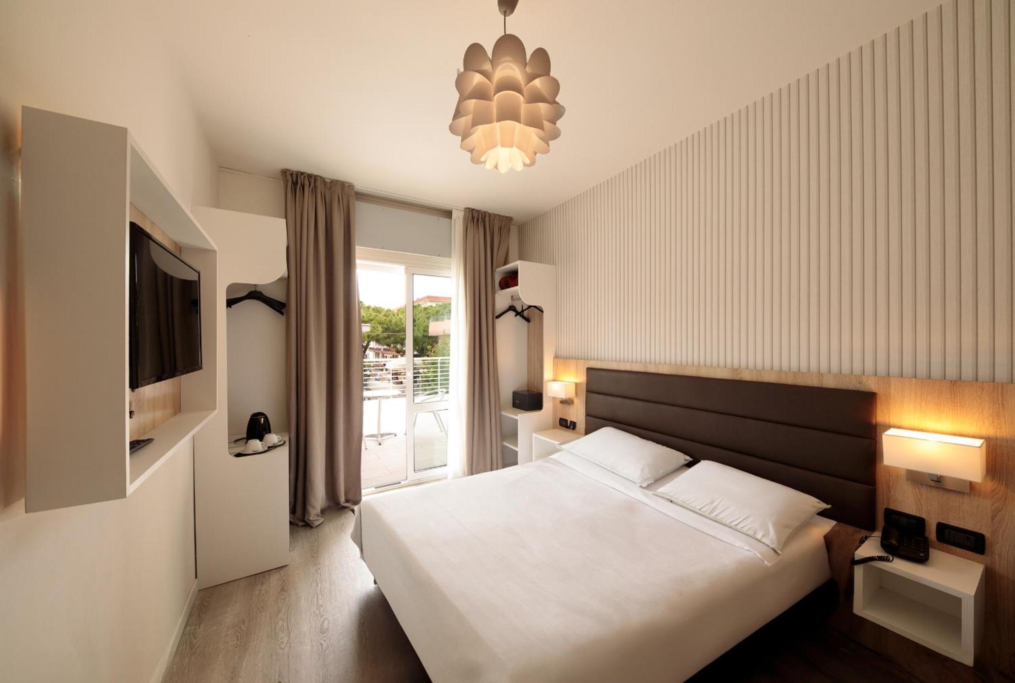 Hotel Derby S Lido di Jesolo Dış mekan fotoğraf