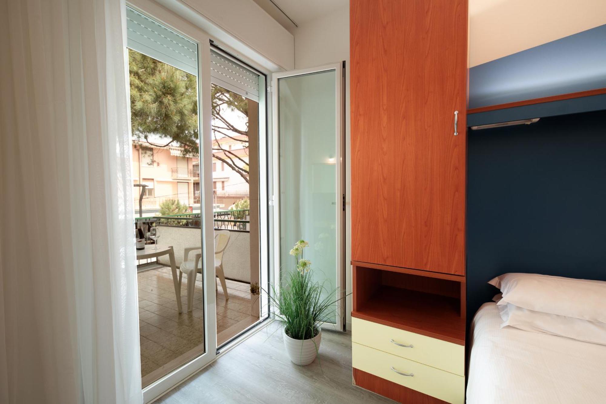 Hotel Derby S Lido di Jesolo Dış mekan fotoğraf
