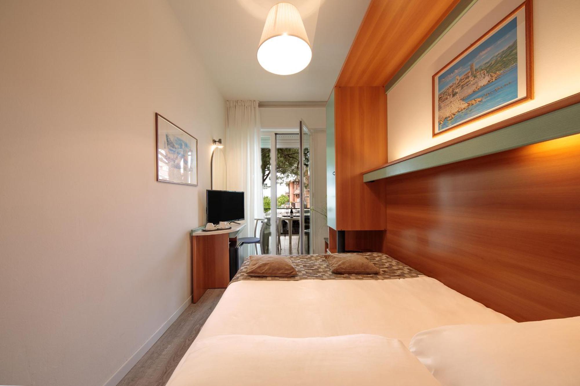Hotel Derby S Lido di Jesolo Dış mekan fotoğraf