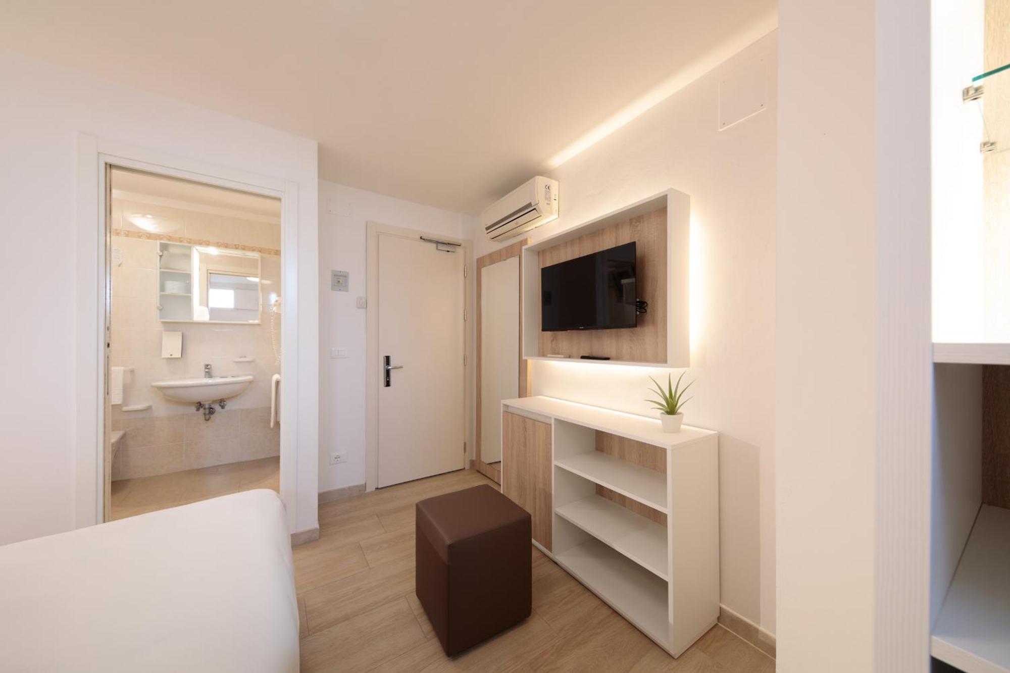 Hotel Derby S Lido di Jesolo Dış mekan fotoğraf